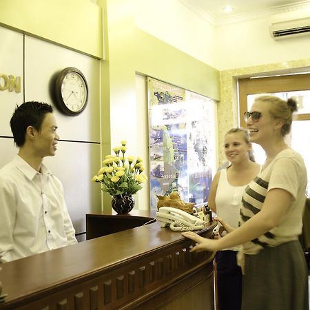 Hanoi Blue Moon Hotel Zewnętrze zdjęcie